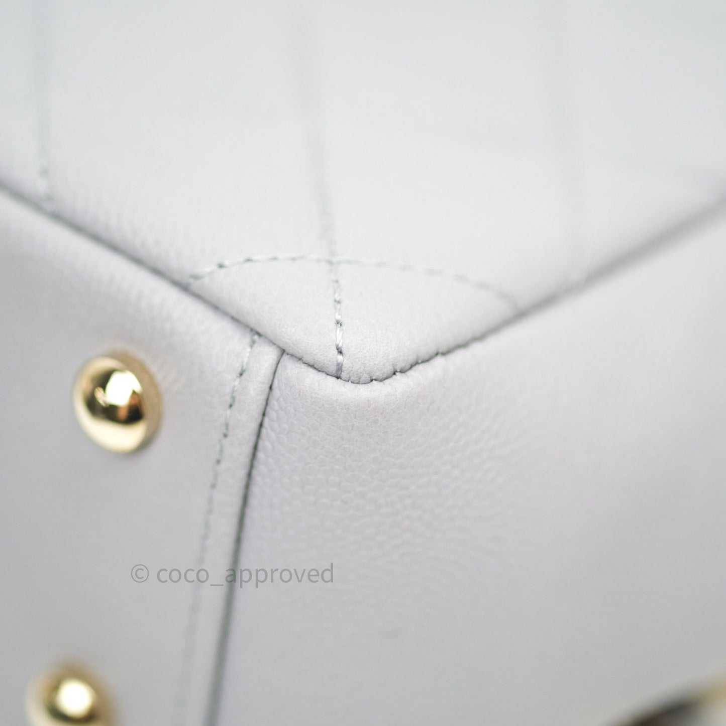 Chanel Quilted Small Business Affinity Flap Grey Caviar Light Gold Hardware