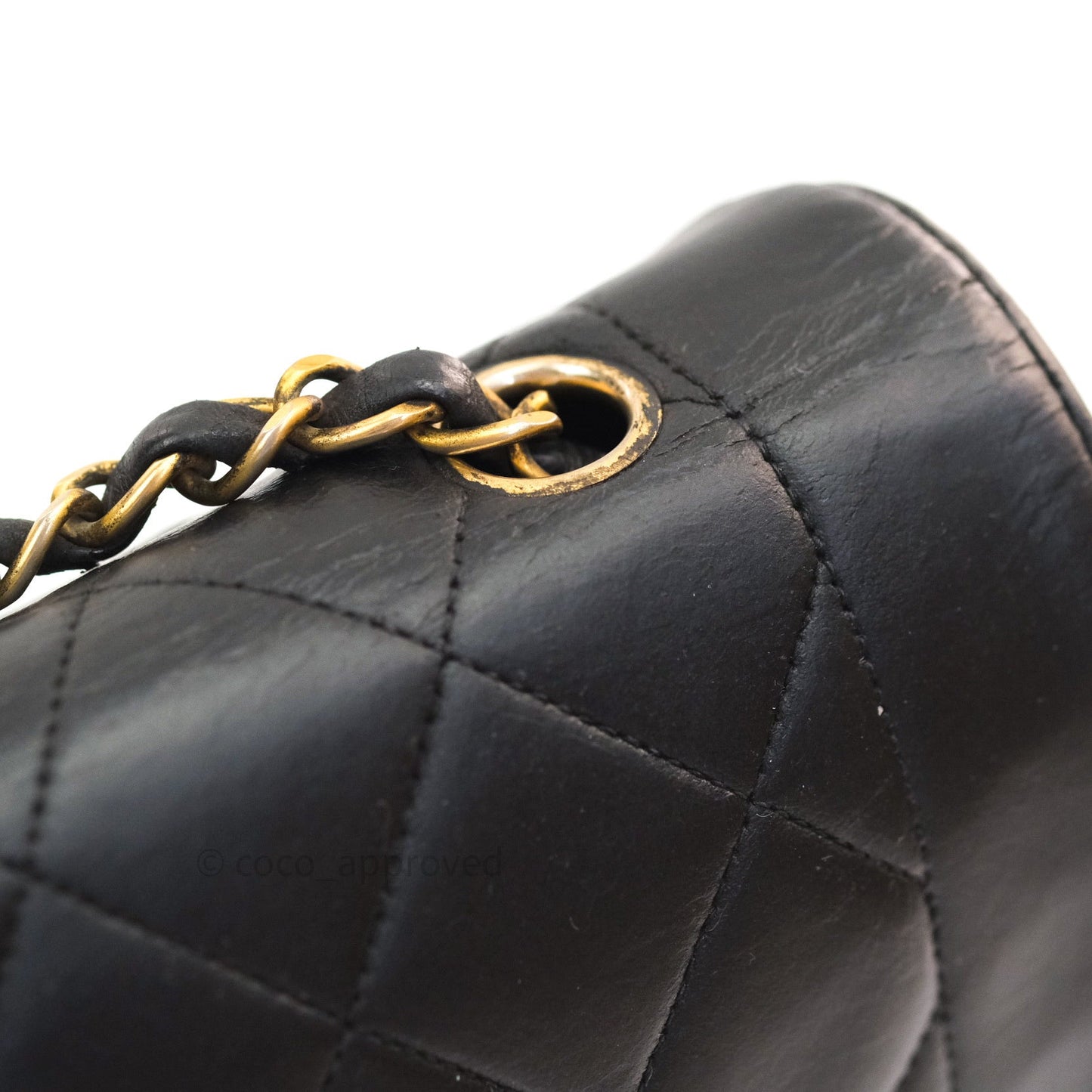 Chanel Black Quilted Lambskin Medium Vintage Classic Diana Flap Bag