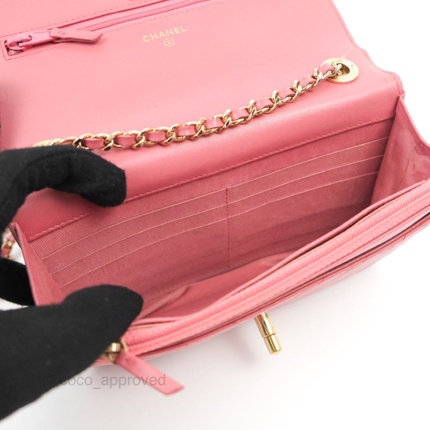 Chanel Trendy CC Chevron WOC Dark Pink Lambskin Gold Hardware