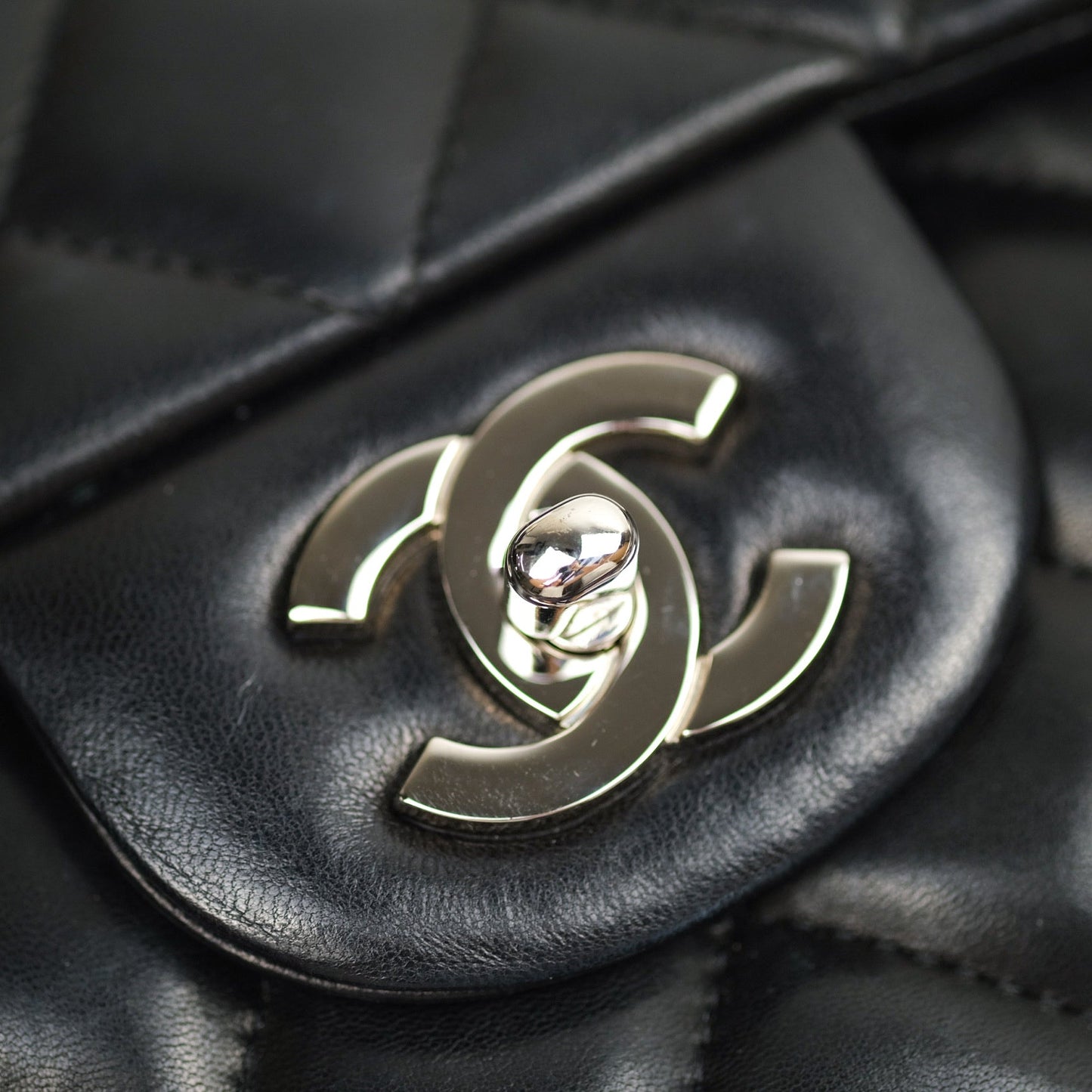 Chanel Jumbo Single Flap Black Lambskin Silver Hardware⁣⁣