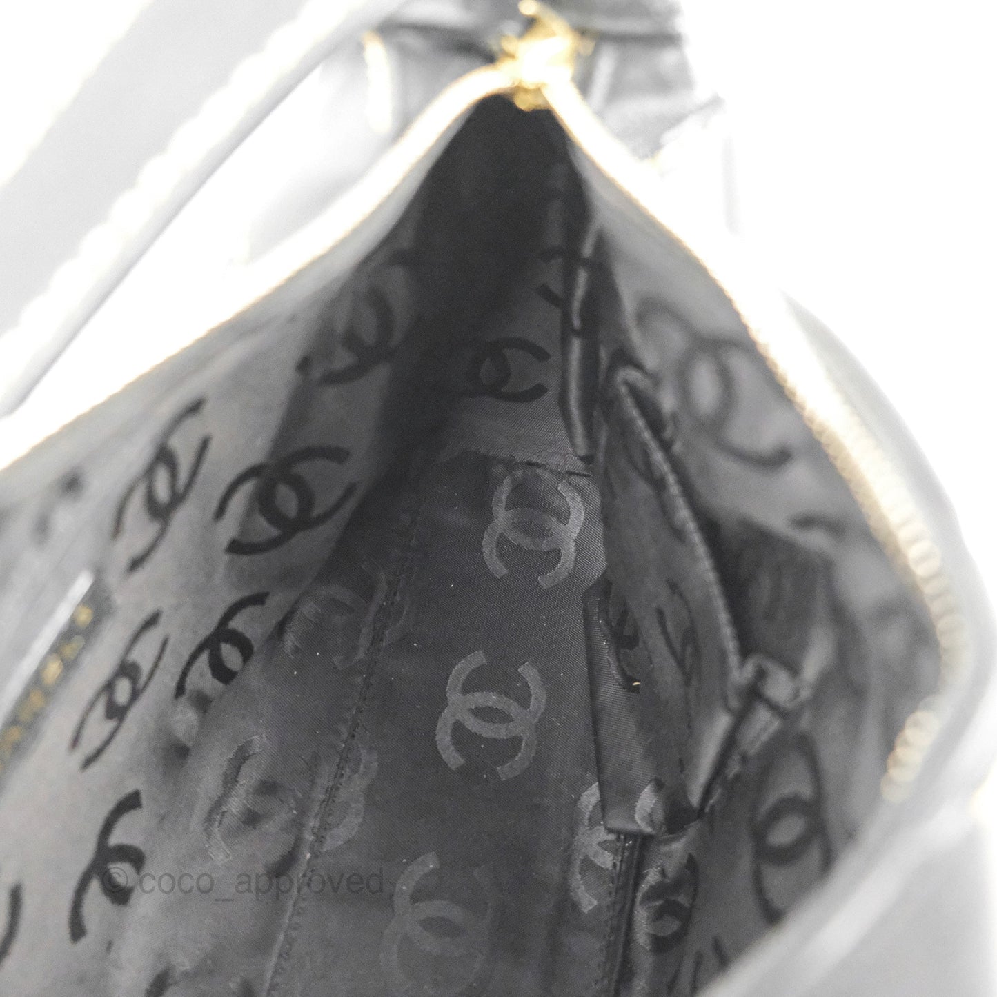 Chanel Vintage CC Shoulder Bag Black Calfskin