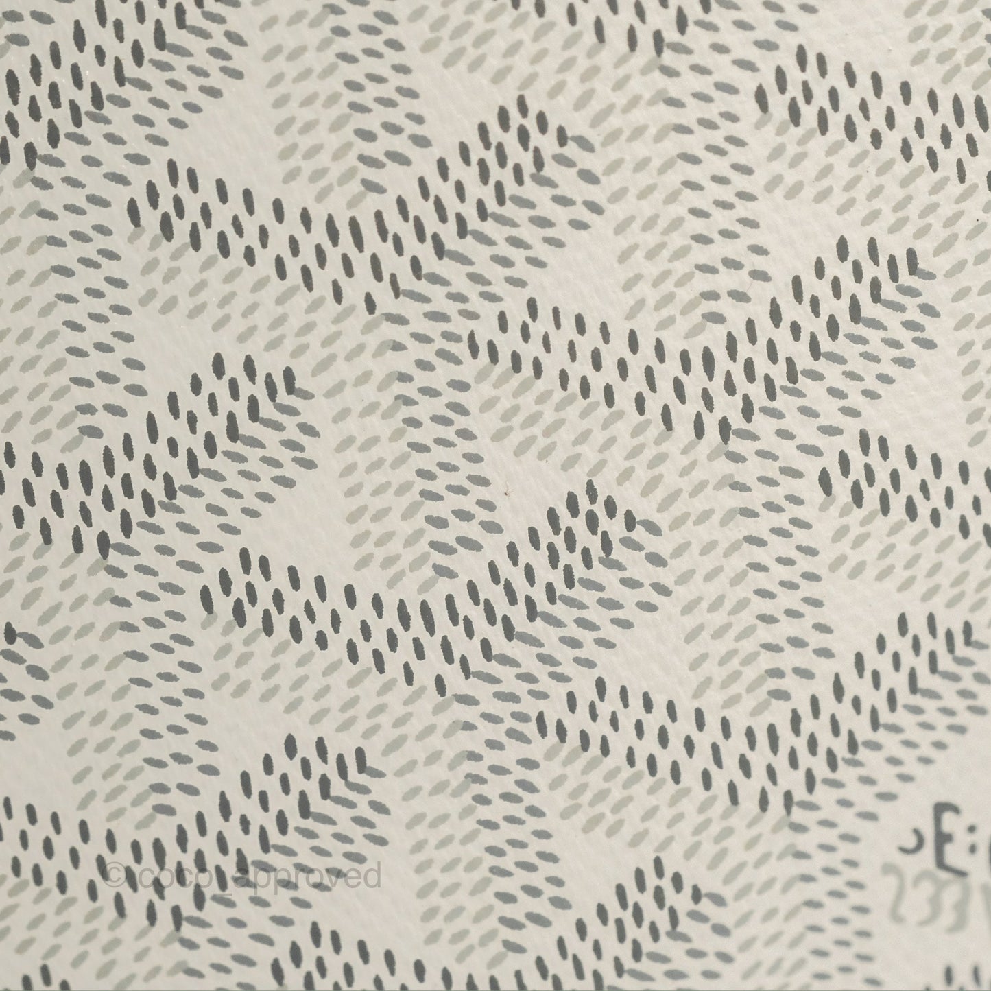 Goyard Artois Goyardine Canvas PM⁣⁣⁣⁣⁣⁣⁣⁣⁣⁣⁣⁣⁣⁣⁣⁣⁣⁣⁣⁣ White