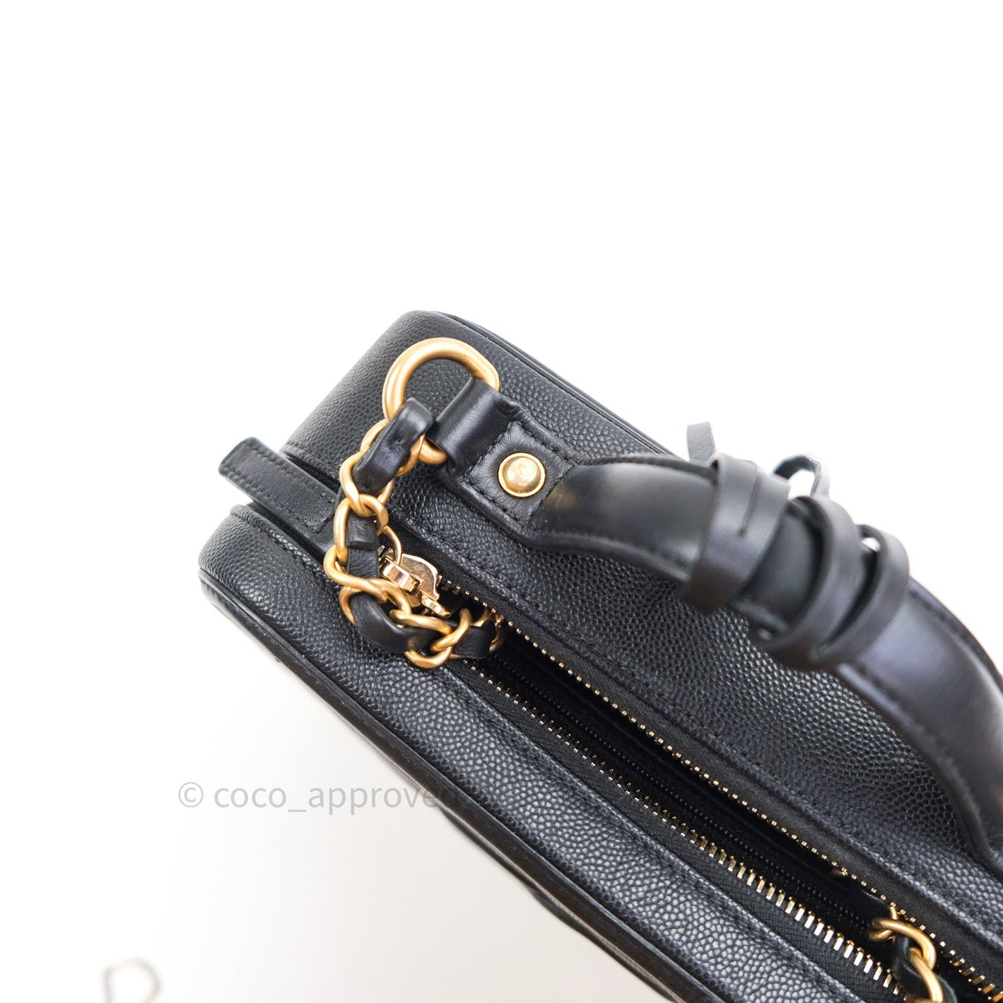 Chanel Quilted Medium CC Filigree Vanity Case Black Caviar Gold Hardware