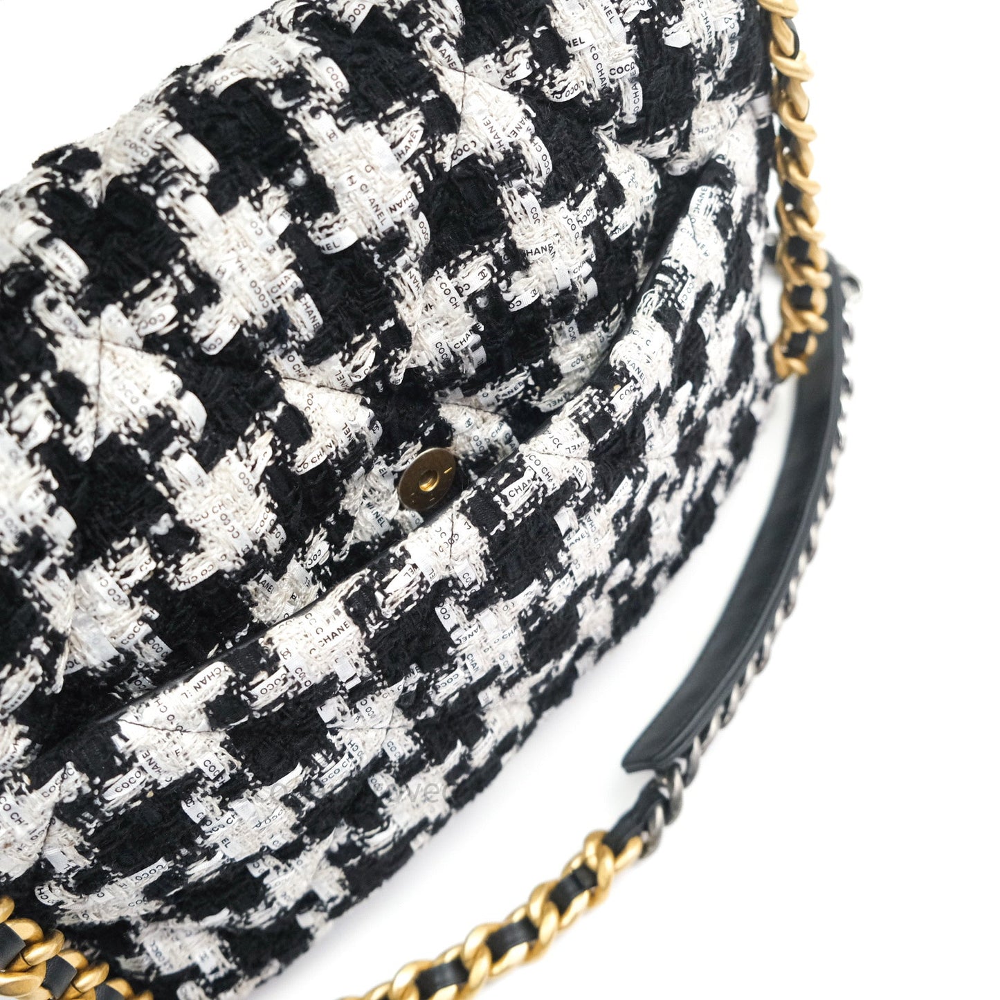 Chanel 19 Medium Tweed White Ribbon Mixed Hardware