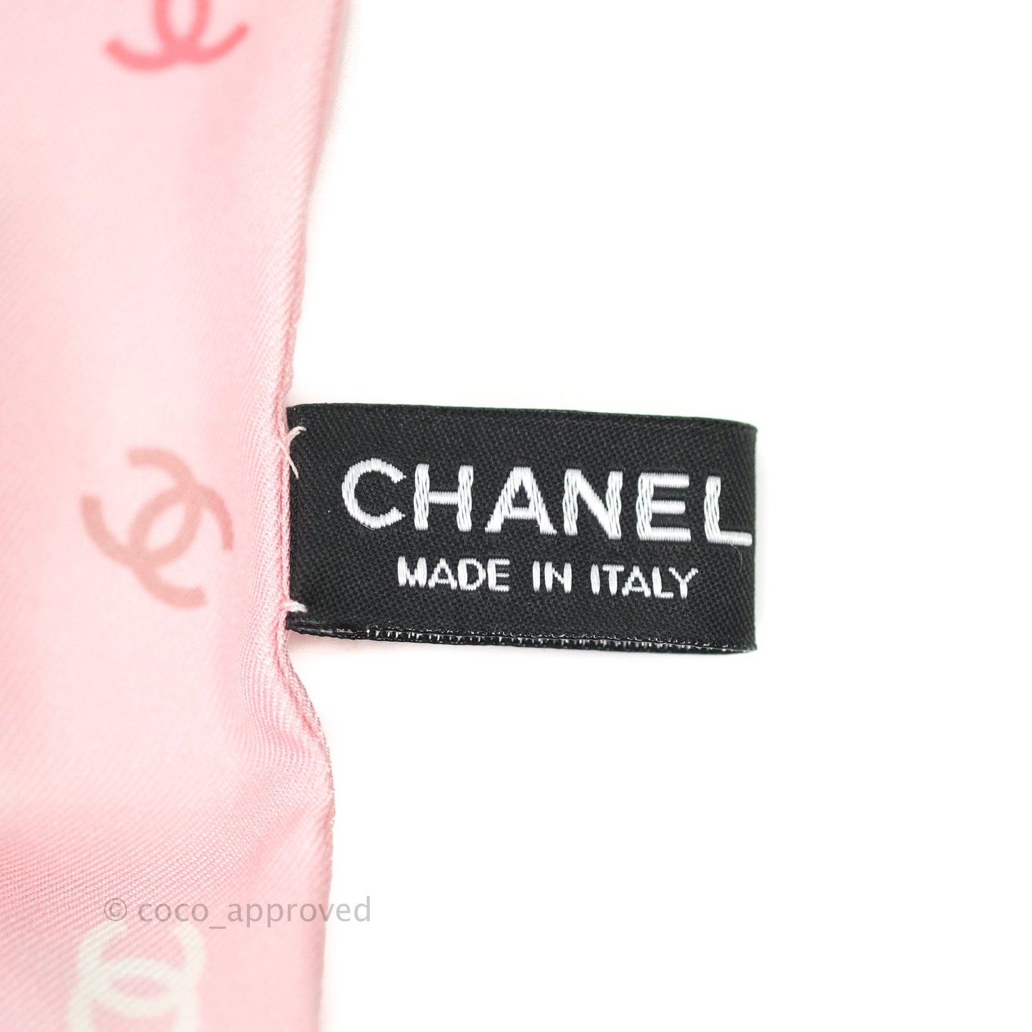 Chanel CC Silk Twilly in Pink