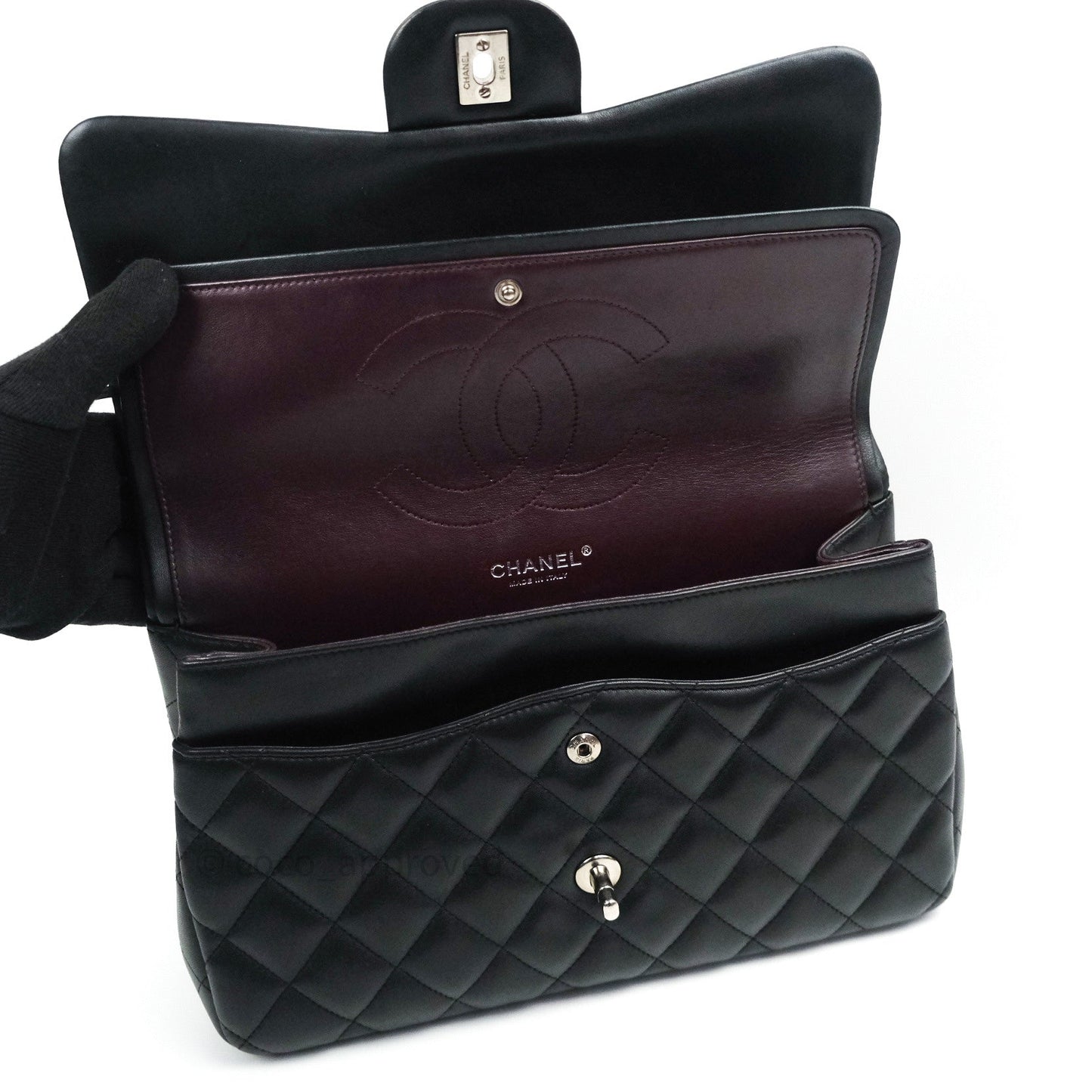 Chanel Jumbo Double Flap Black Lambskin Silver Hardware⁣⁣