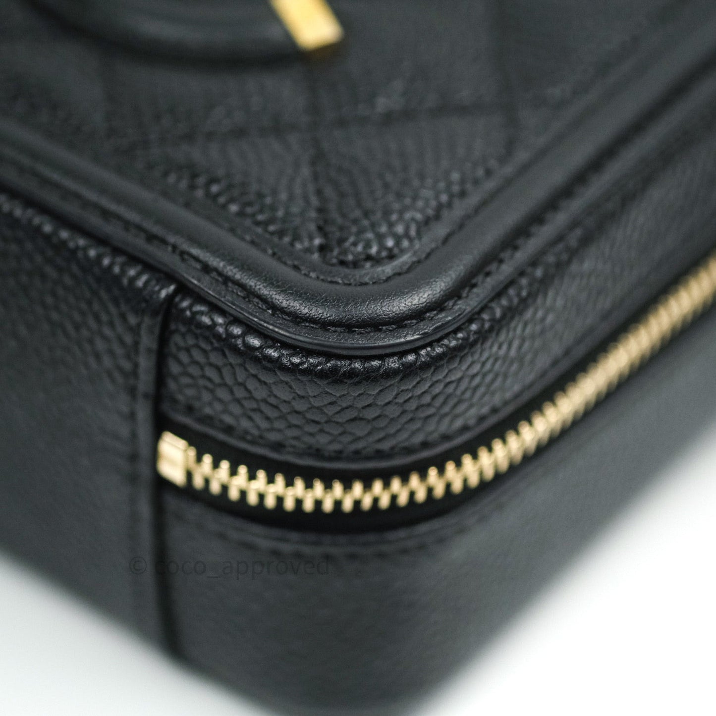 Chanel Quilted CC Filigree Vanity Clutch With Chain Black Caviar