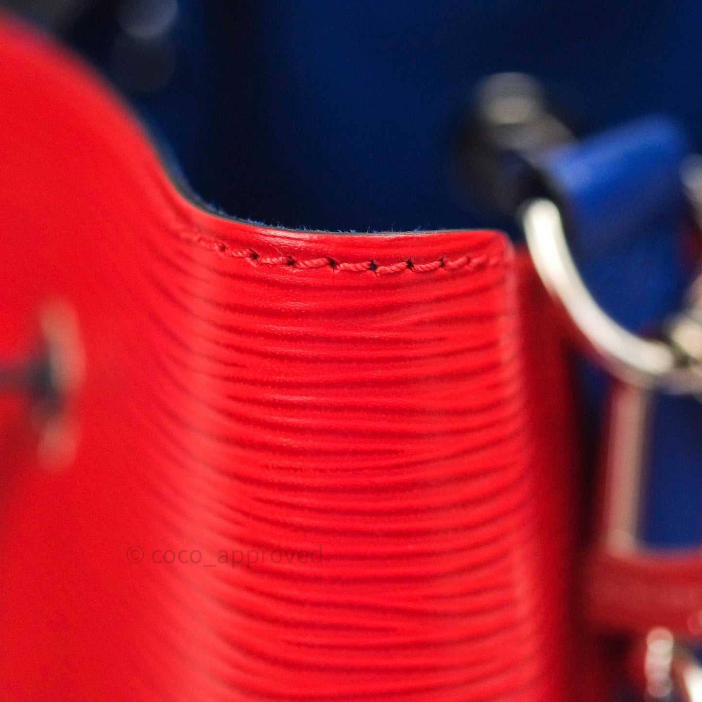 Louis Vuitton Neonoe Coquelicot Epi Leather⁣