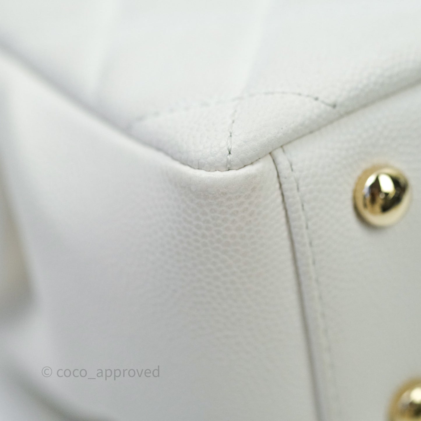 Chanel Quilted Small Business Affinity Flap White Caviar Light Gold Hardware