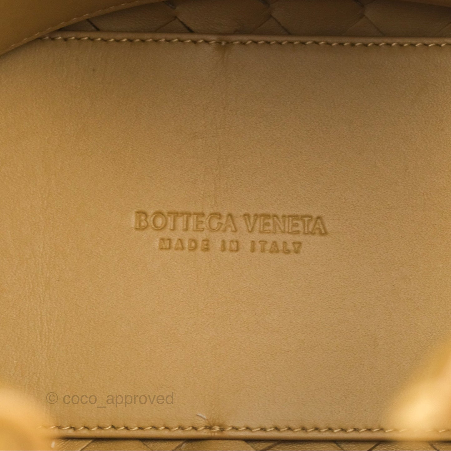 Bottega Veneta Small Andiamo Bag Dark Praline Intrecciato Lambskin