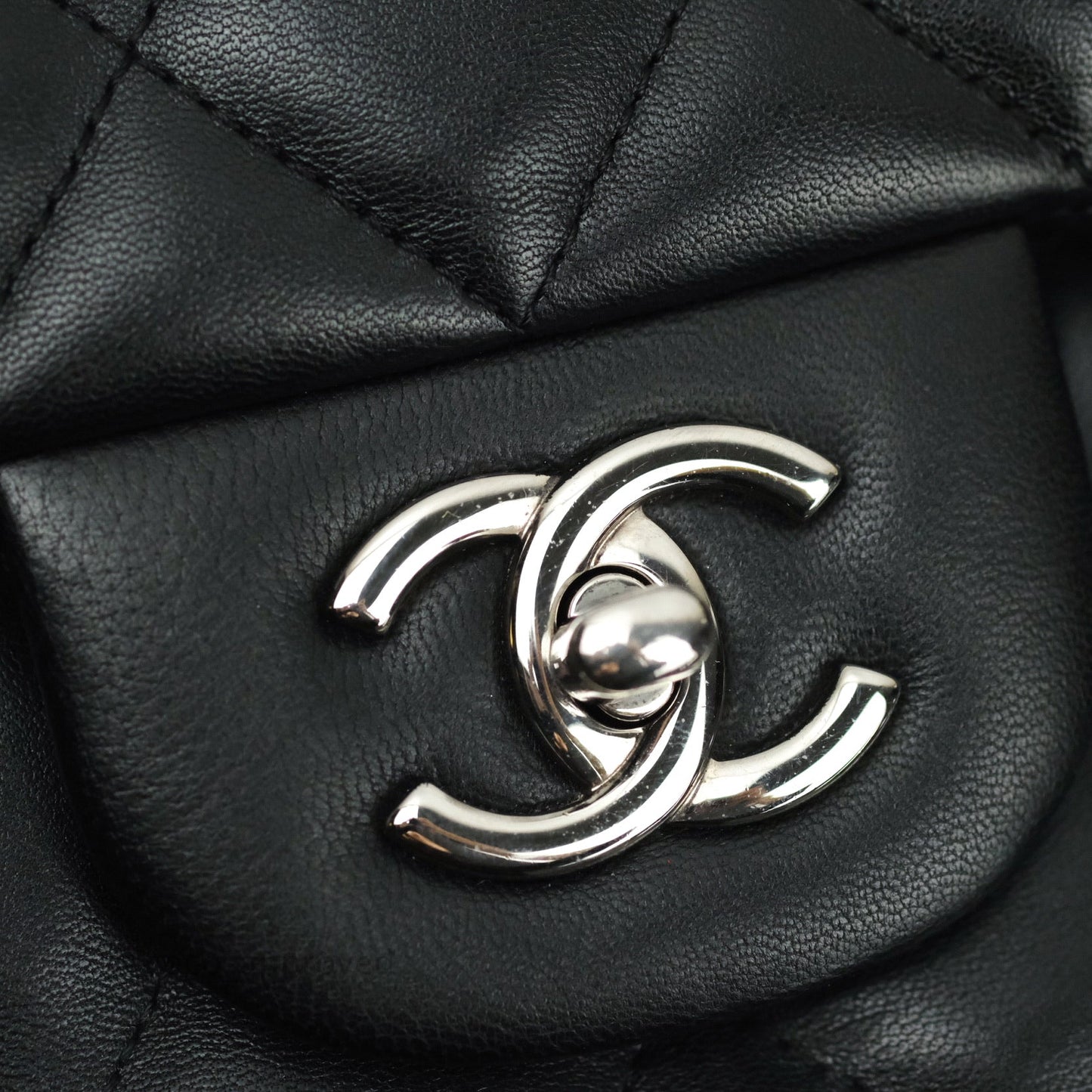 Chanel Jumbo Double Flap Black Lambskin Silver Hardware⁣⁣