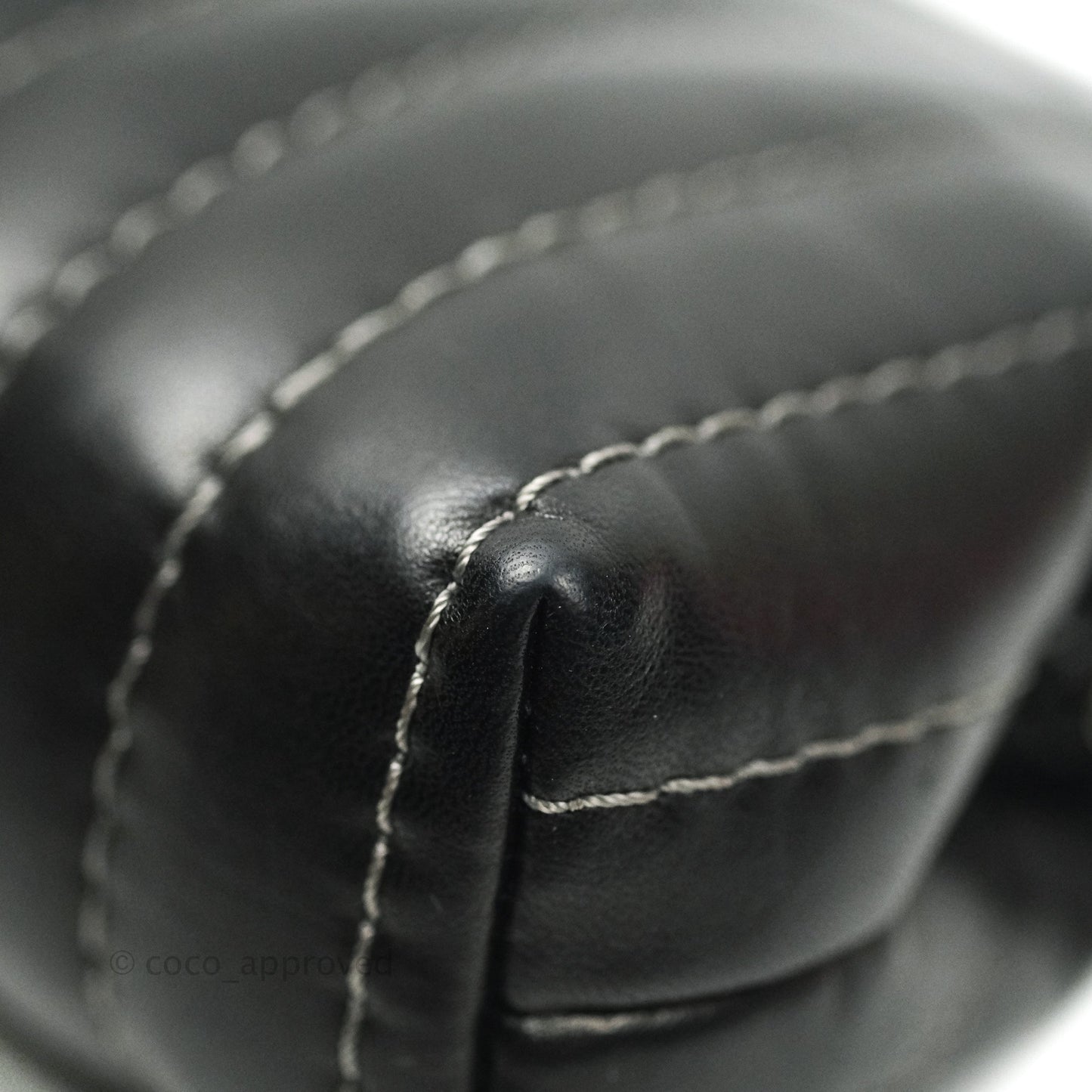 Chanel Vertical Stitch Kiss Lock Black Lambskin Clutch Silver Hardware