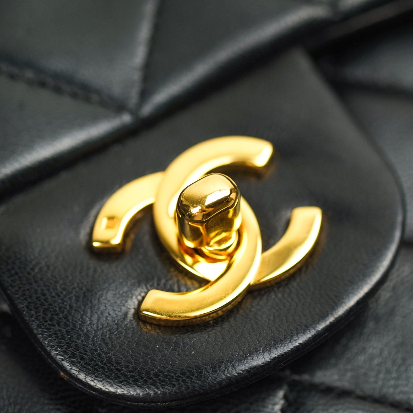 Chanel Classic Vintage M/L Medium Double Flap Bag Black Lambskin 24K Gold Hardware
