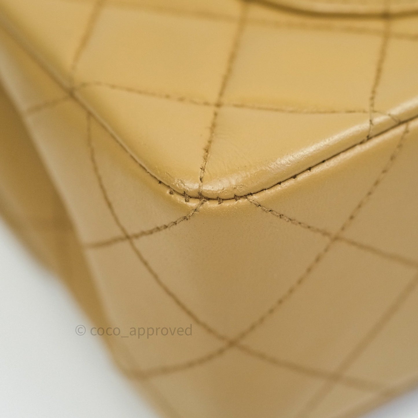 Chanel Classic Vintage Small S/M Flap Beige Lambskin 24K Gold Hardware