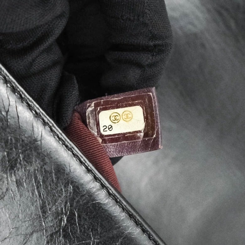 Chanel Quilted Chain Around Medium Aged Glazed Calfskin Boy Ruthenium Hardware