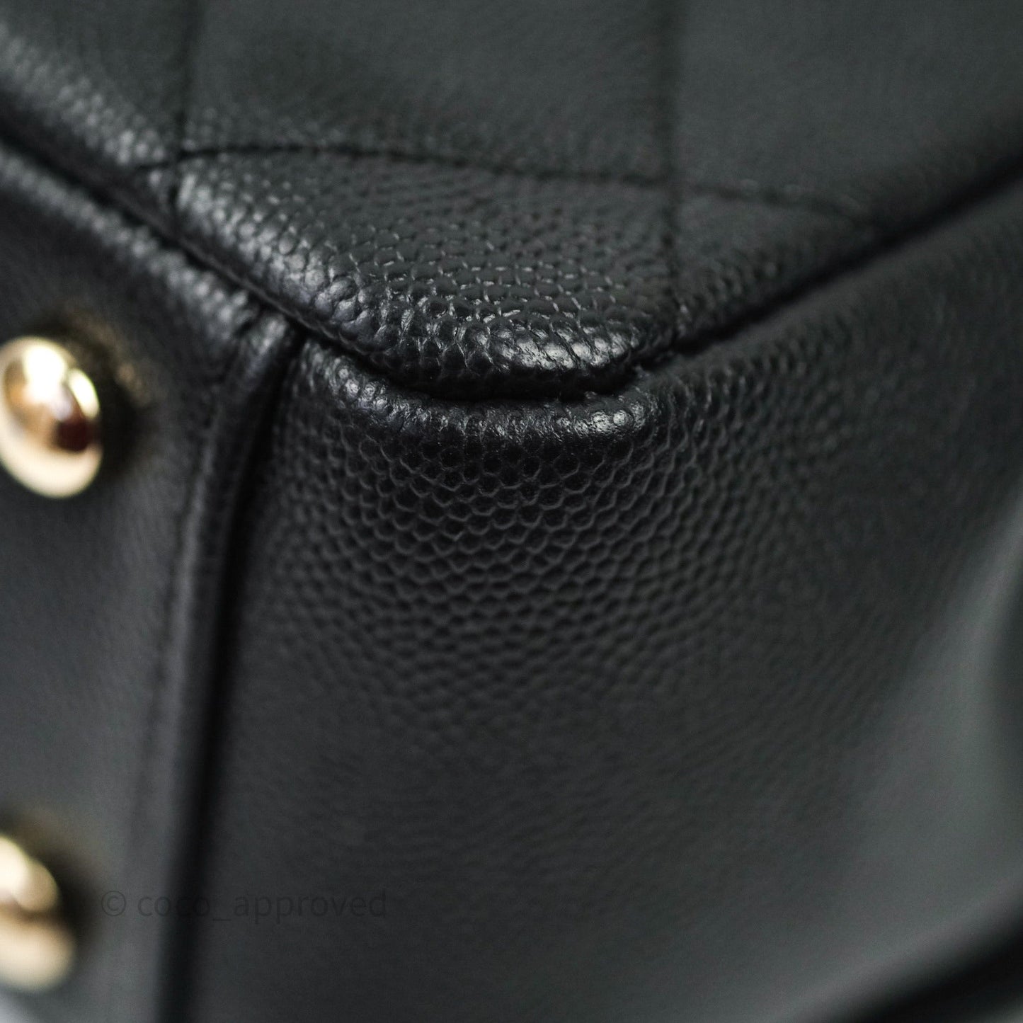 Chanel Quilted Medium Business Affinity Flap Black Caviar Light Gold Hardware