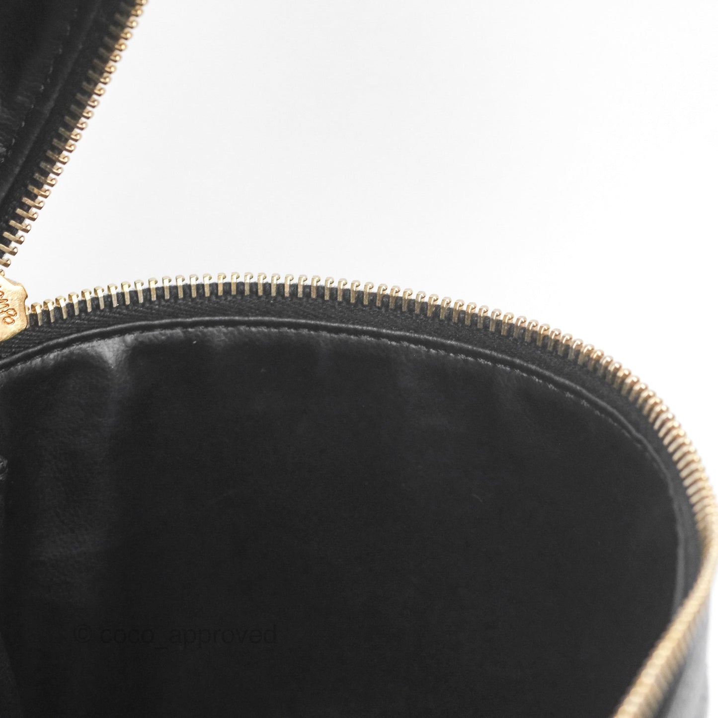 Chanel Vintage Vanity Case Black Caviar Gold Hardware