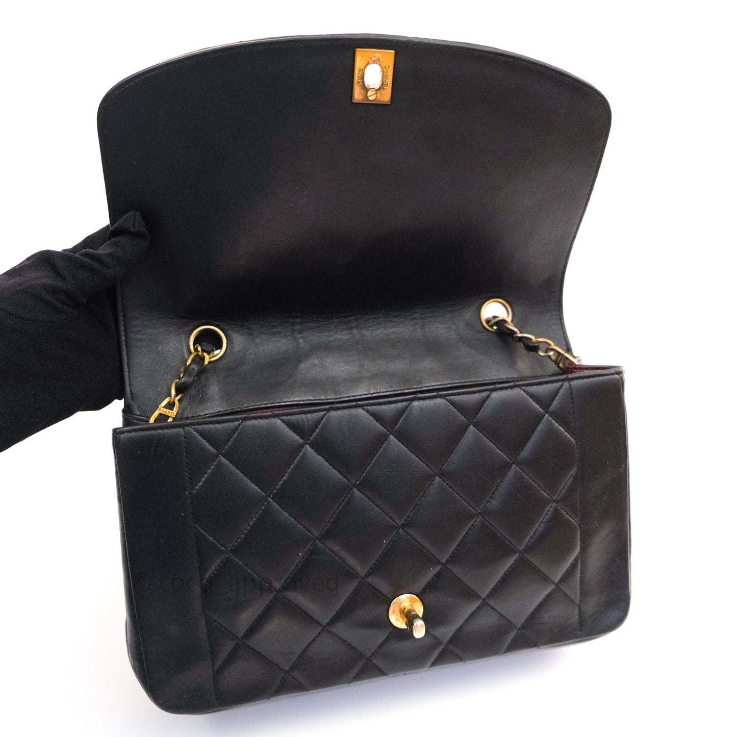 Chanel Black Quilted Lambskin Medium Vintage Classic Diana Flap Bag