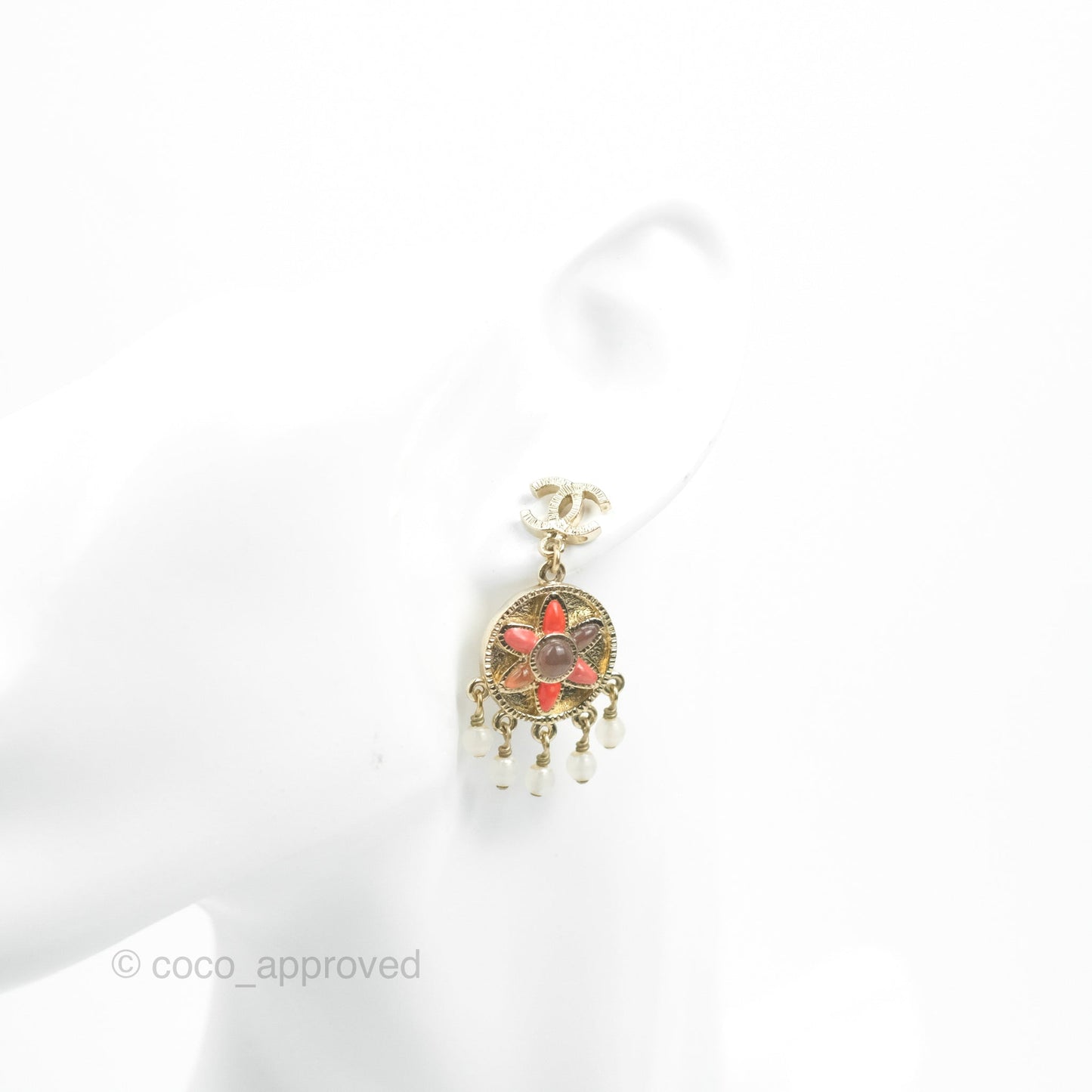 Chanel CC Gripoix Stone Drop Earrings Gold Tone 07P