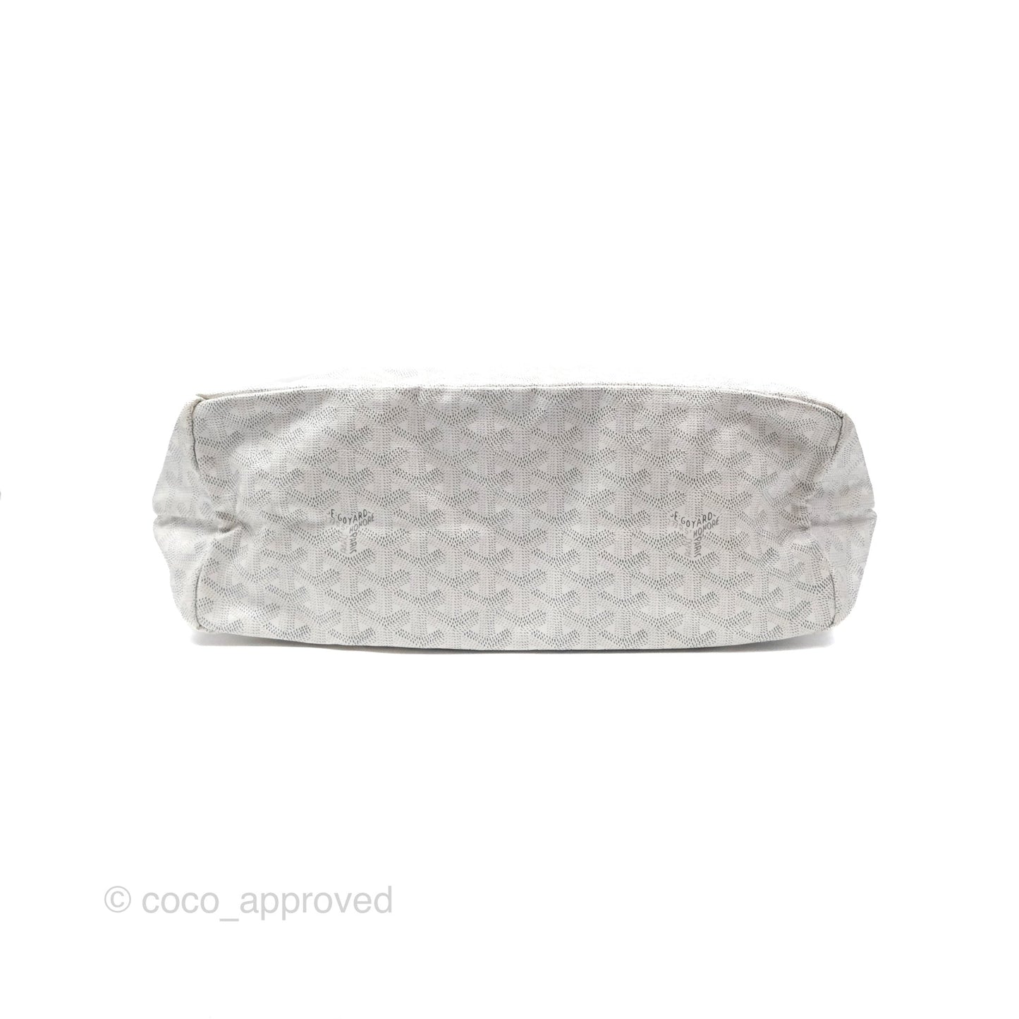 Goyard St Louis Tote PM ⁣⁣⁣⁣⁣⁣⁣⁣⁣⁣⁣⁣⁣⁣⁣⁣⁣⁣⁣⁣White Goyardine Canvas