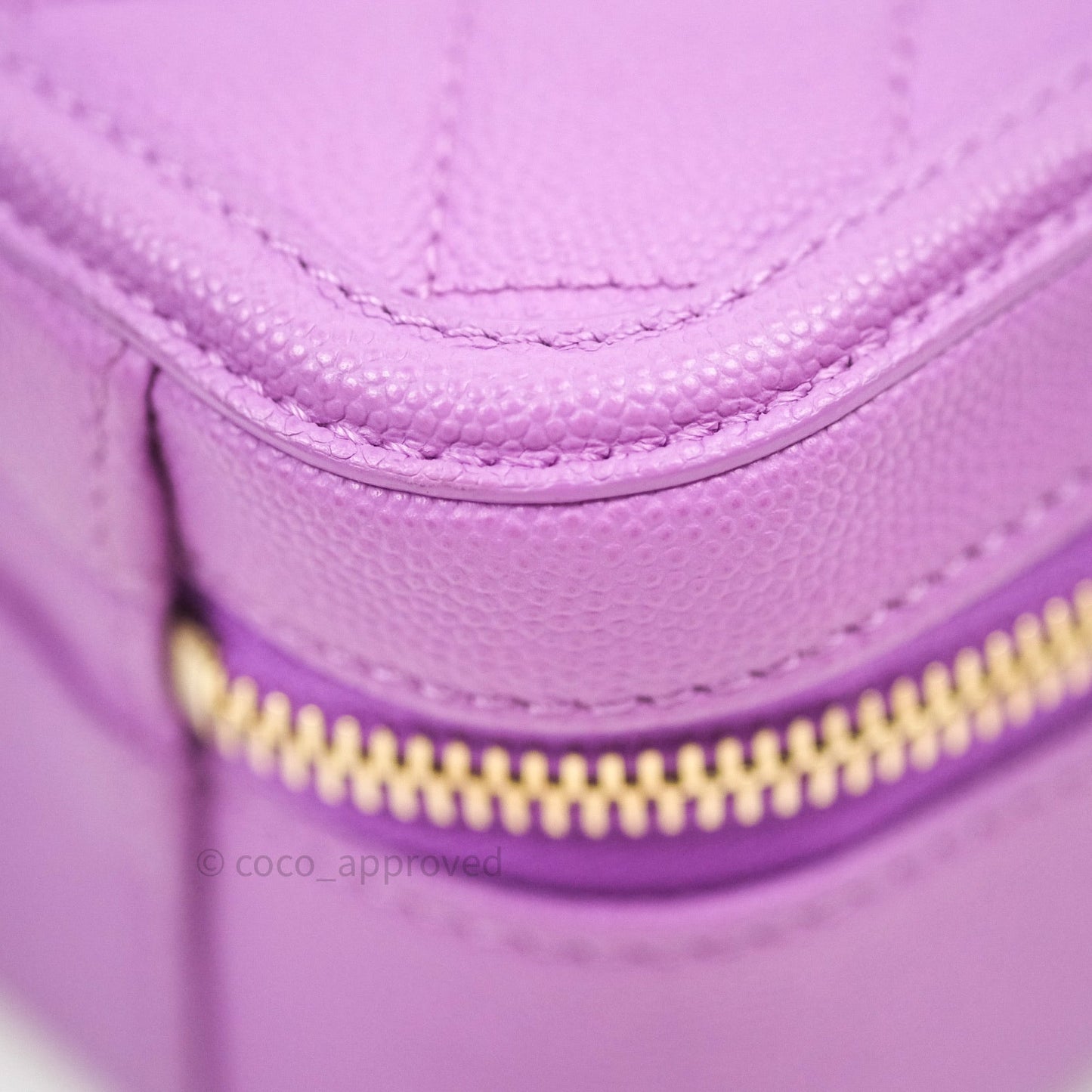Chanel Quilted Medium CC Filigree Vanity Case Purple Caviar Gold Hardware