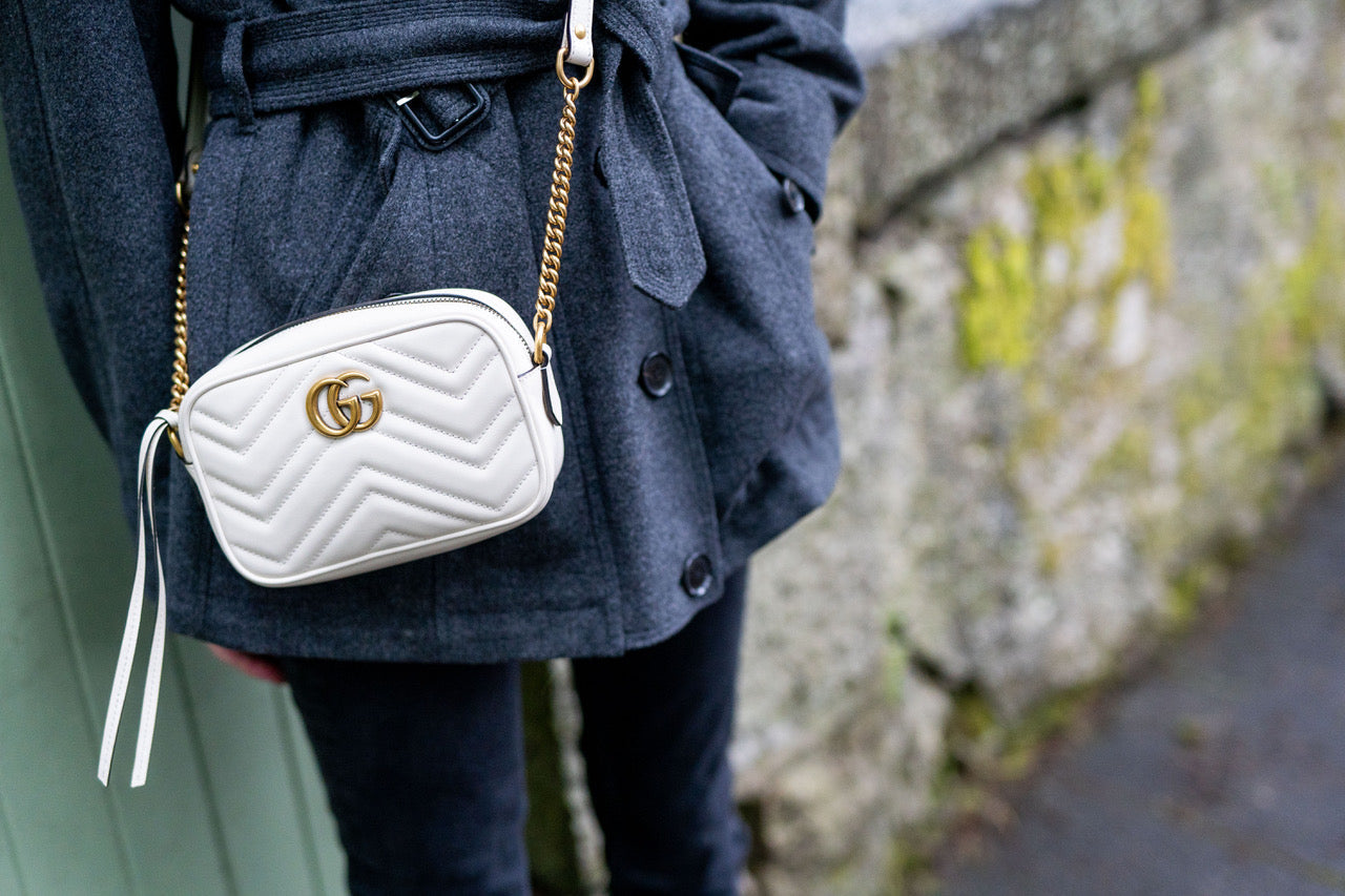 Luxury Gucci GG White Marmont Mini Shoulder Bag ( 1,160)