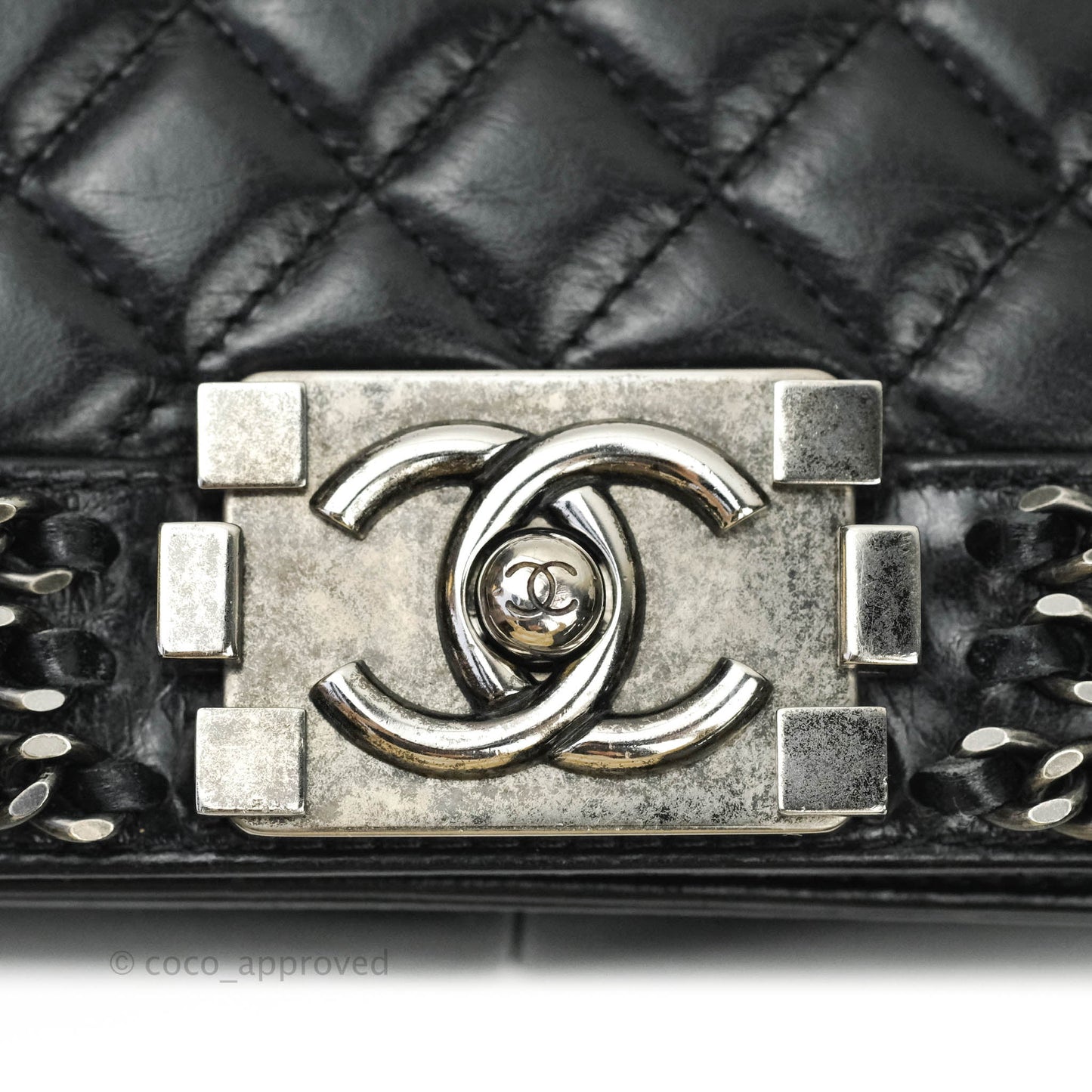 Chanel Quilted Chain Around Medium Aged Glazed Calfskin Boy Ruthenium Hardware