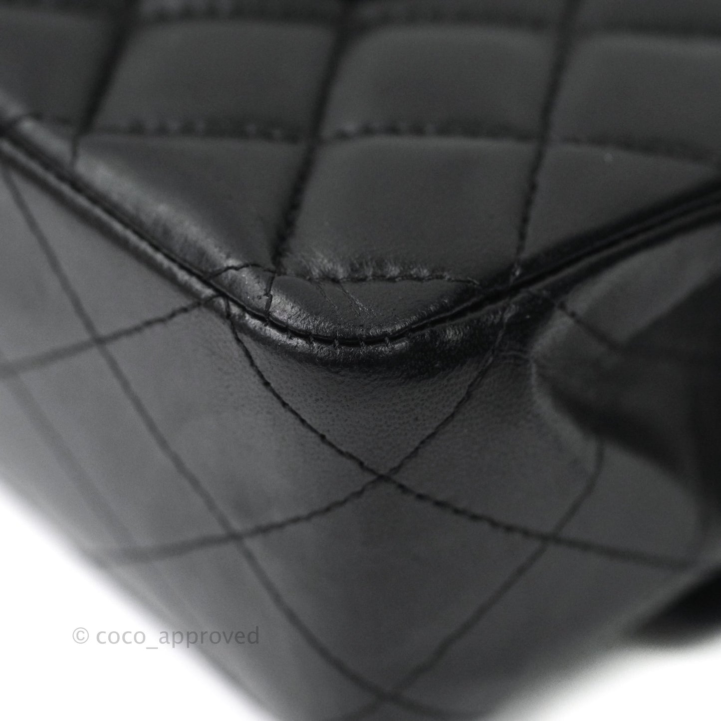 Chanel Classic M/L Medium Double Flap Bag Black Lambskin Gold Hardware