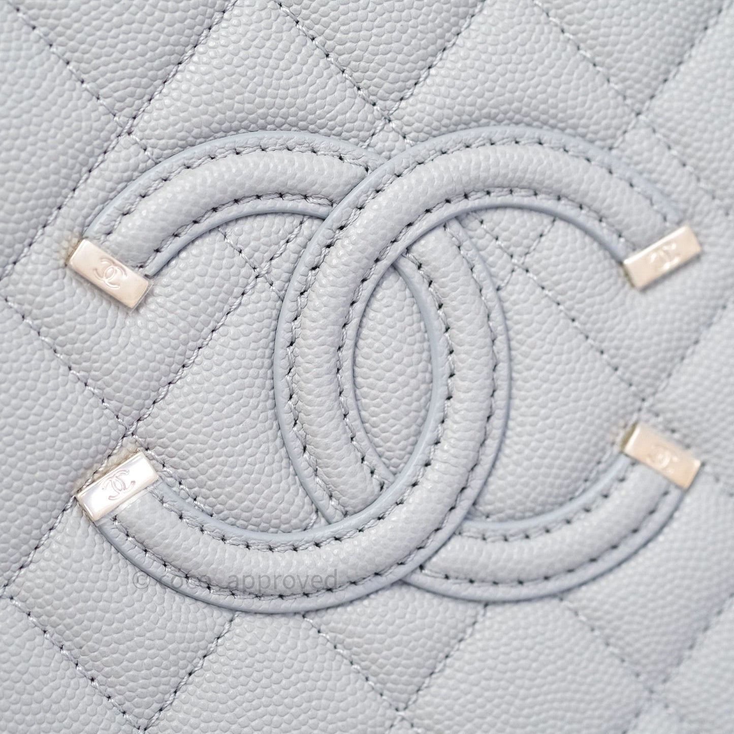 Chanel Quilted Medium CC Filigree Vanity Case Grey Caviar Light Gold Hardware