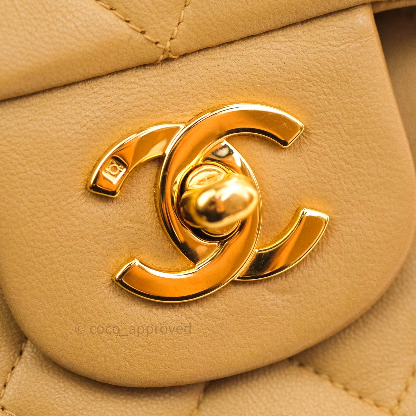 Chanel Vintage M/L Medium Double Flap Bag Beige Lambskin 24K Gold Hardware