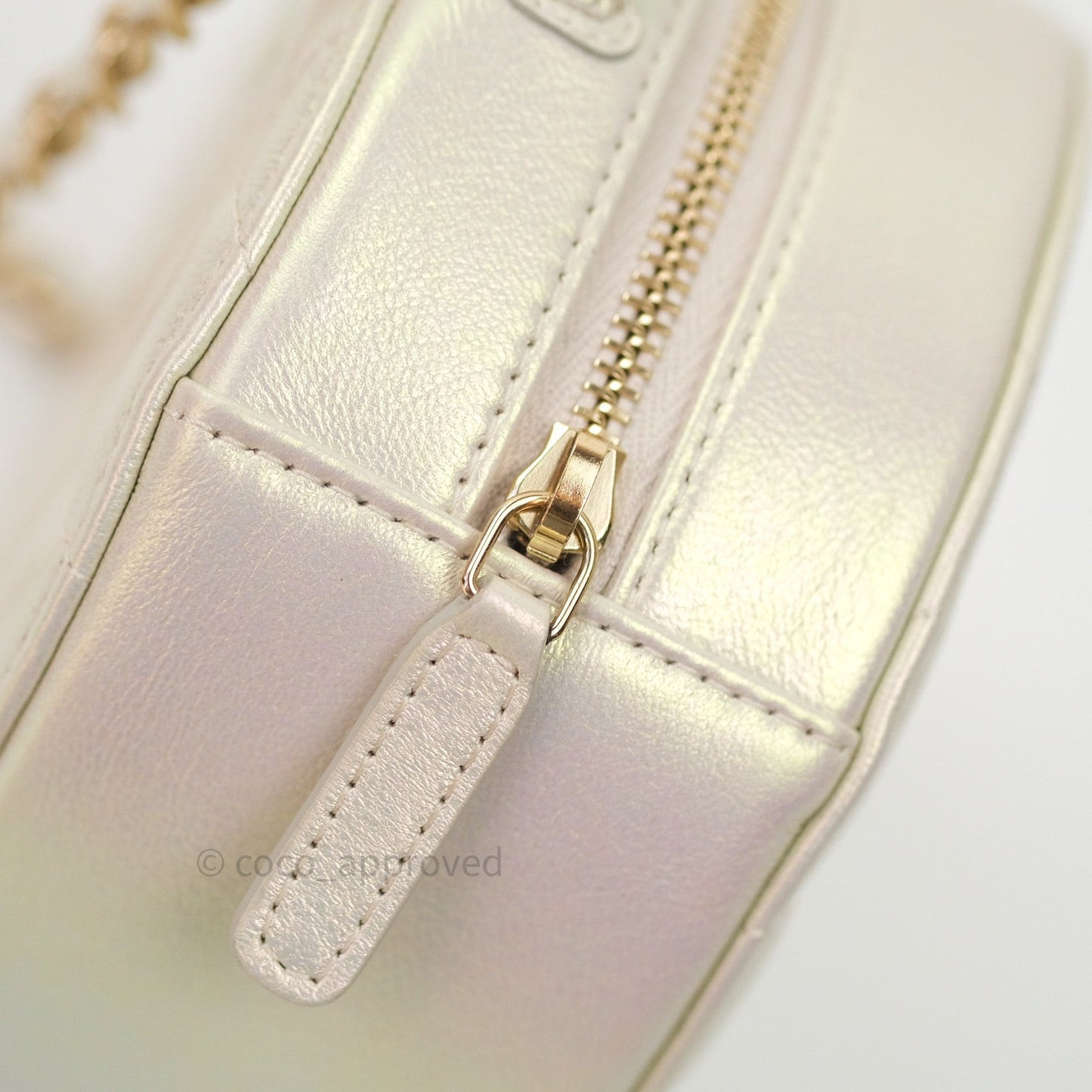 Chanel Round Circle Bag Iridescent Ivory Gold Hardware 20A