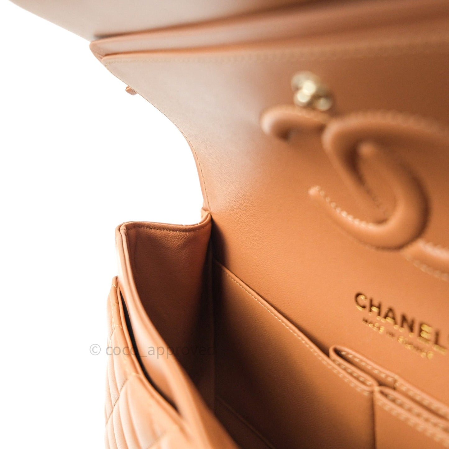 Chanel Classic M/L Medium Flap Quilted Dark Beige Caramel Lambskin Gold Hardware 21P