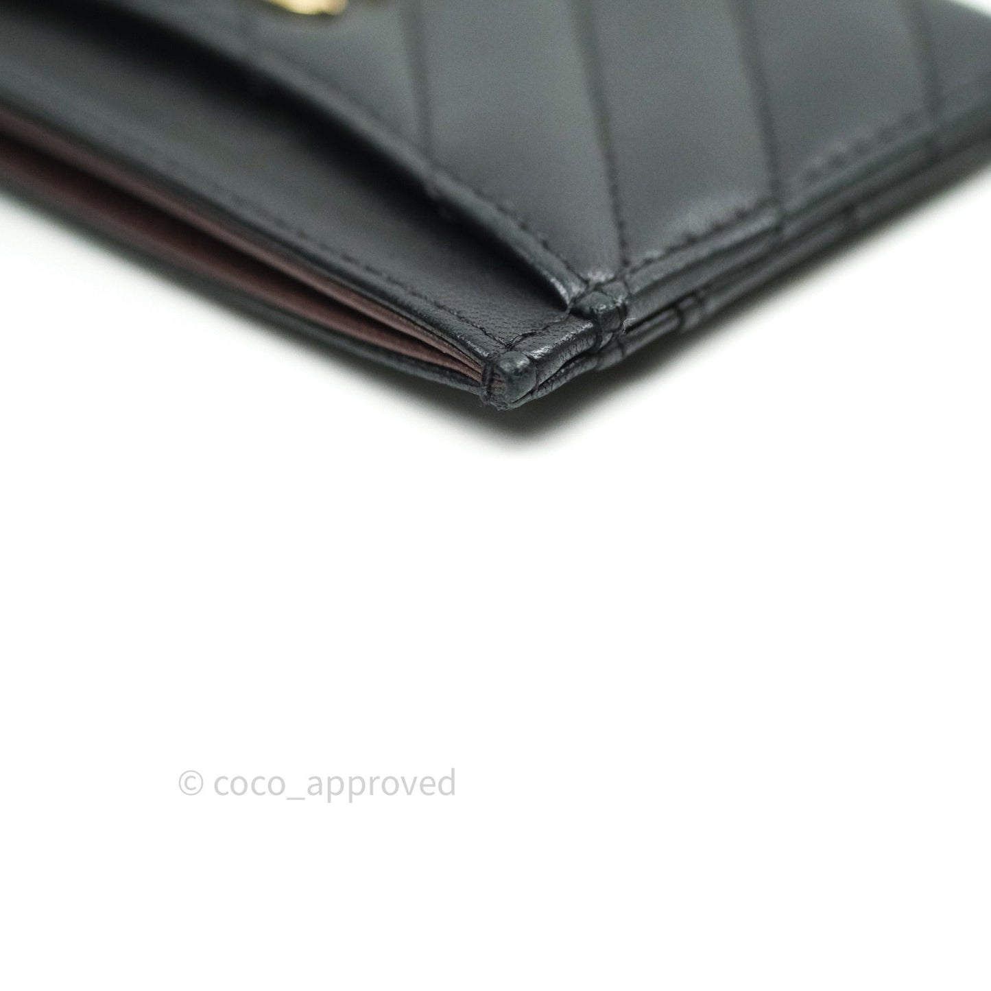 Chanel Chevron Classic Black Flat Card Holder Lambskin Gold Hardware