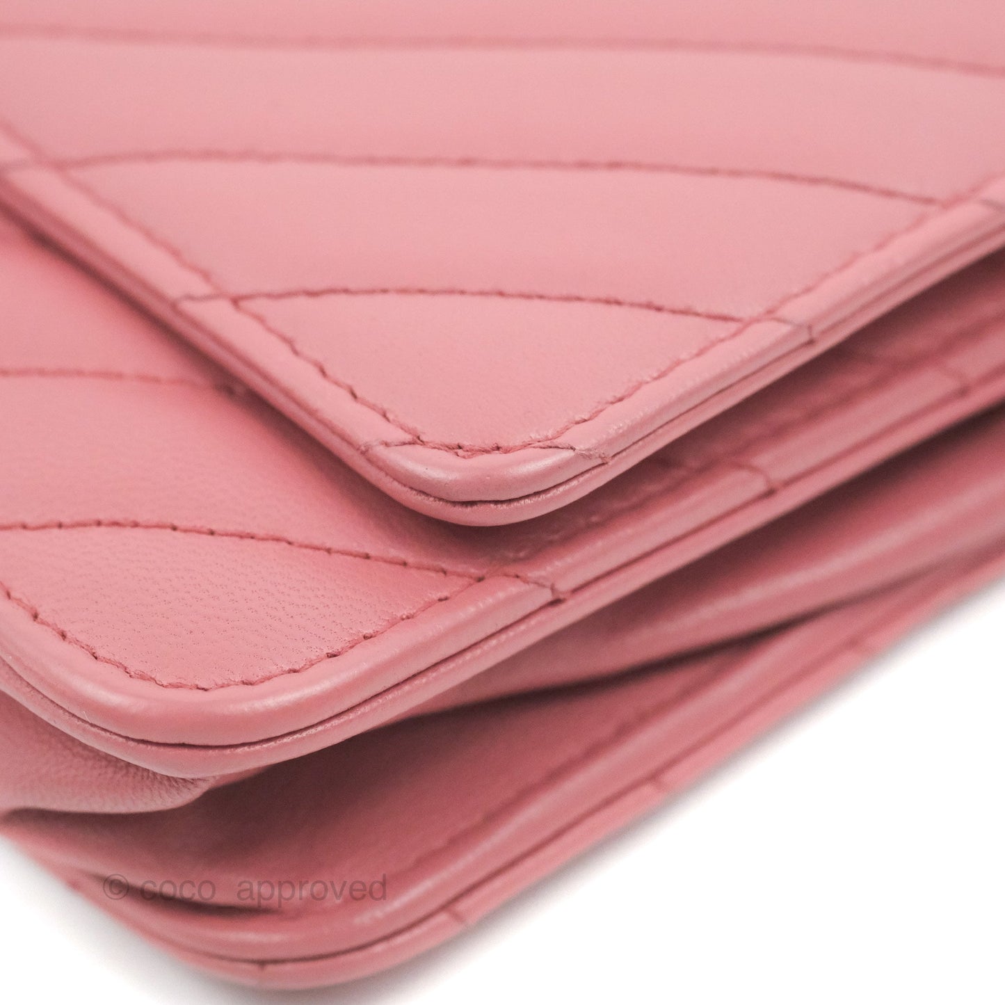 Chanel Trendy CC Chevron WOC Dark Pink Lambskin Gold Hardware