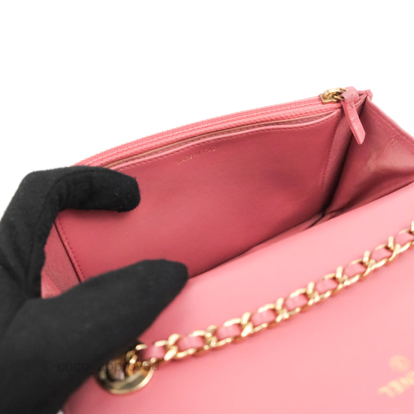 Chanel Trendy CC Chevron WOC Dark Pink Lambskin Gold Hardware