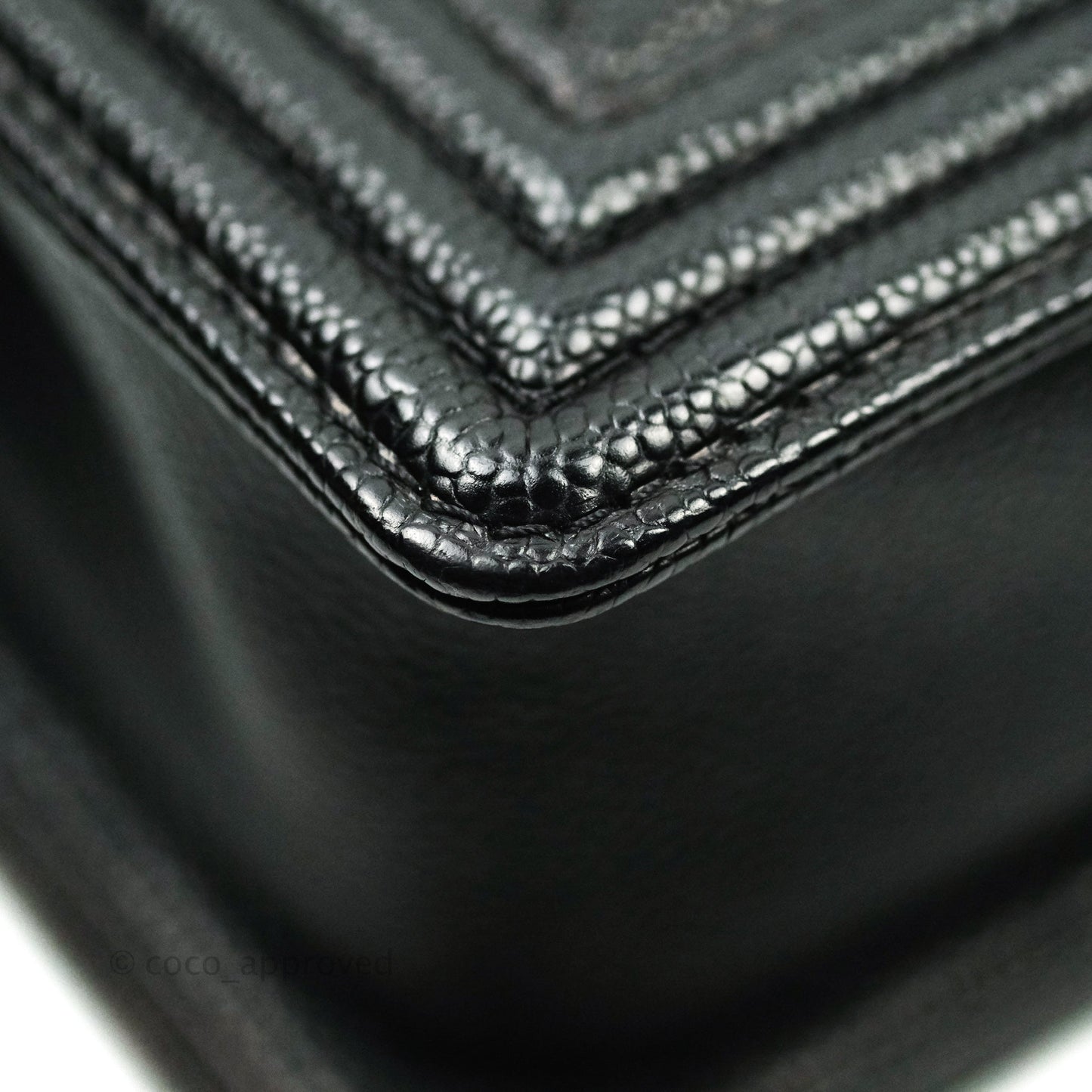 Chanel Boy Quilted Medium Black Caviar Ruthenium Hardware