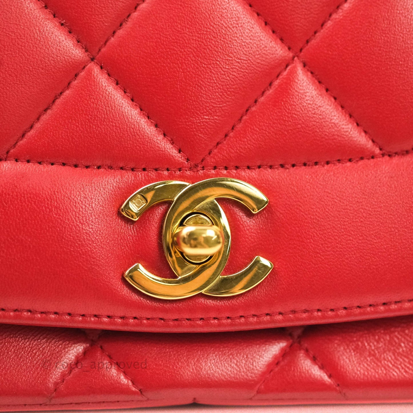 Chanel Red Quilted Lambskin Medium Vintage Classic Diana Flap Bag