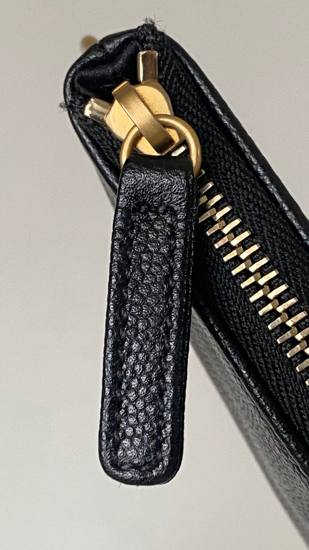 Luxury Chanel 25C Hobo Bag 42cm Black Grained Calfskin