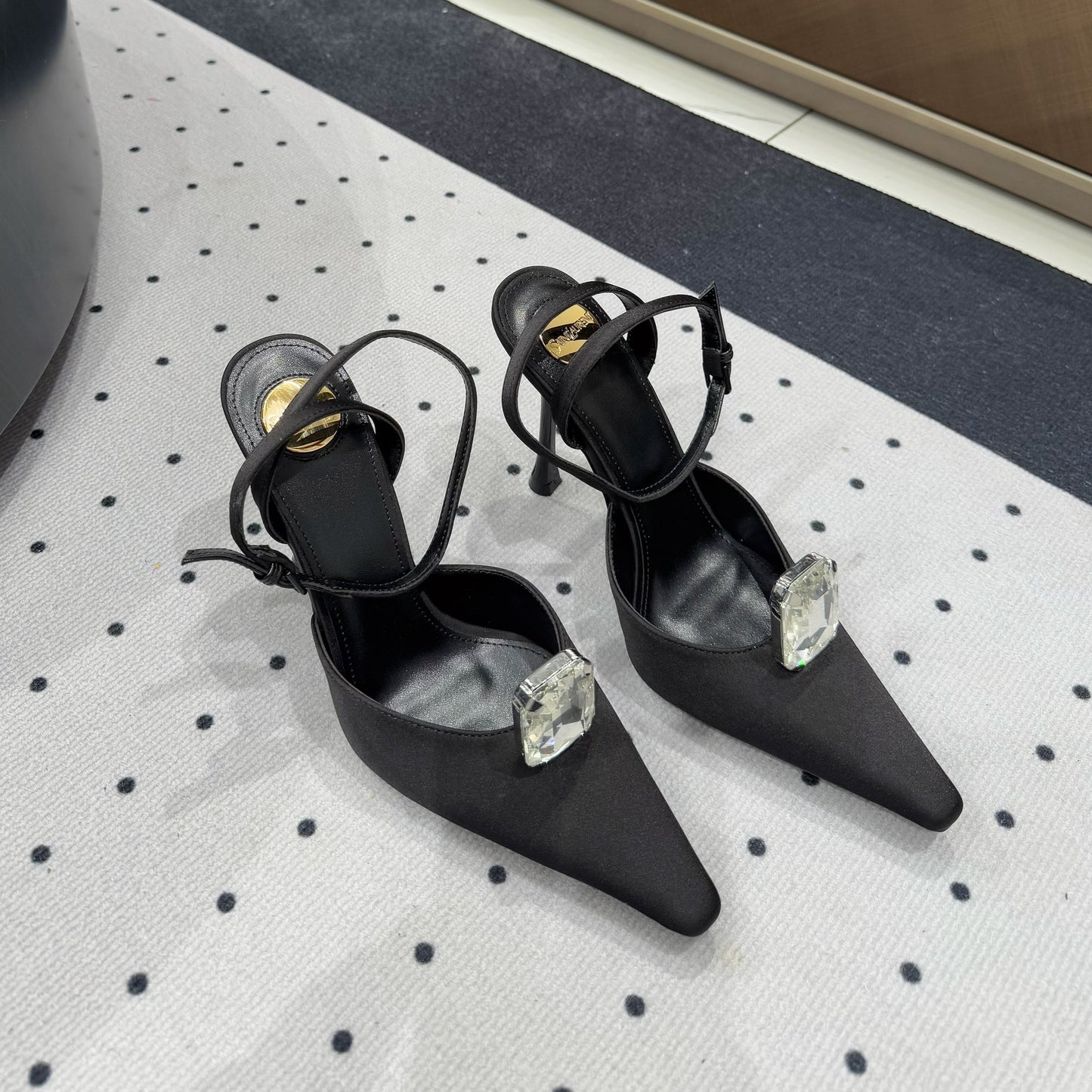 Luxury Saint Laurent HARLOW PUMPS IN BLACK SATIN CREPE AND CRYSTALS