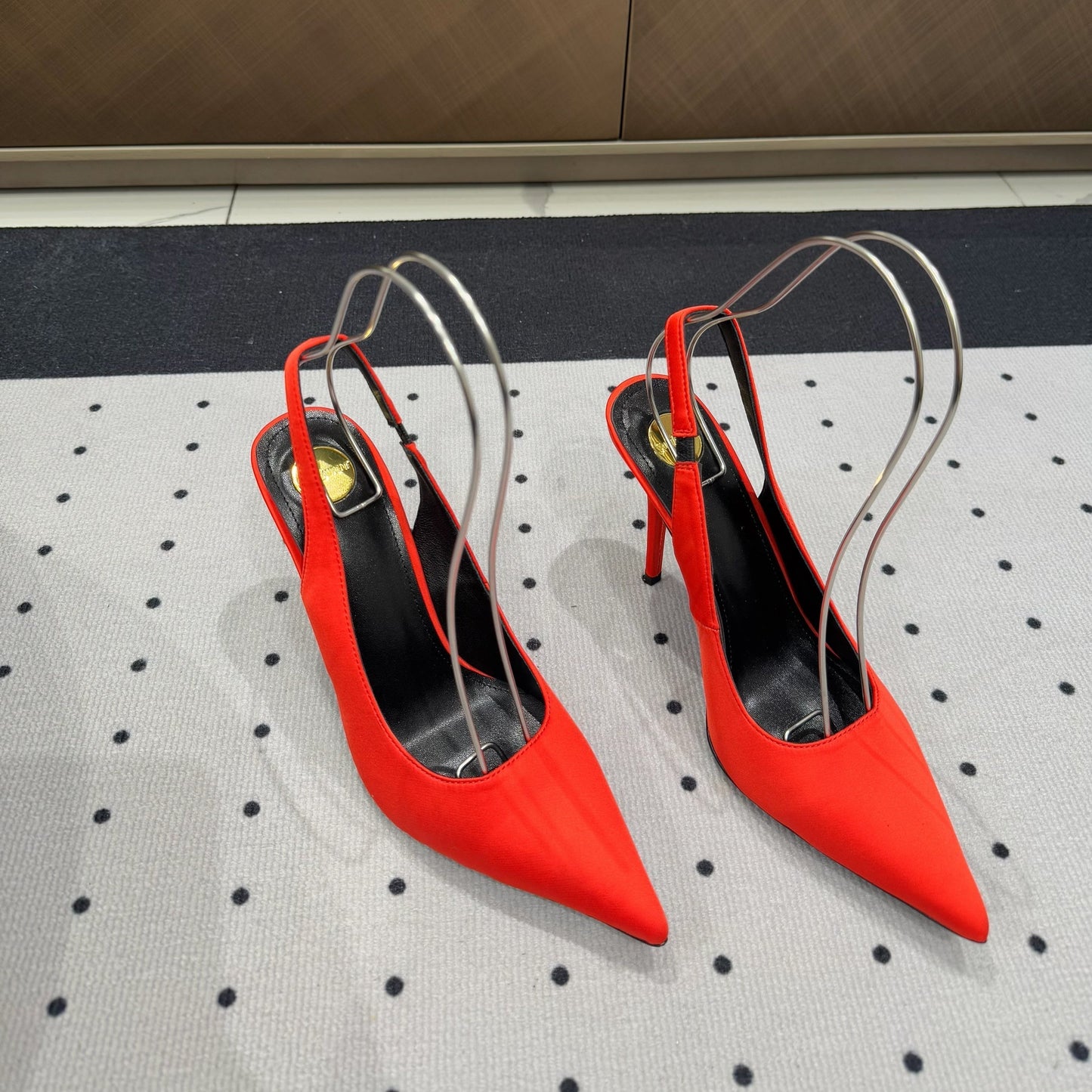 Luxury Saint Laurent L'ENTRACTE SLINGBACK PUMPS IN RED SATIN