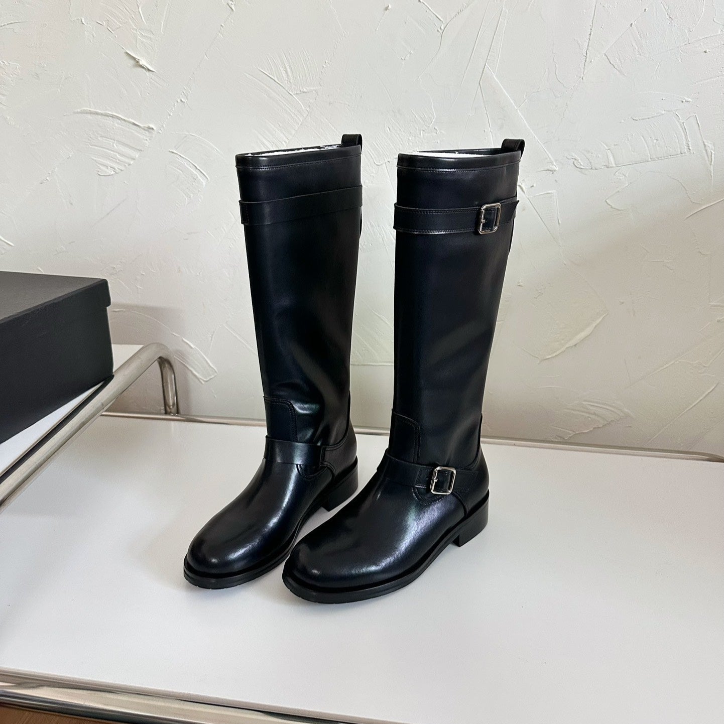 Luxury Saint Laurent RIVER BOOTS IN BLACK SMOOTH CALFSKIN