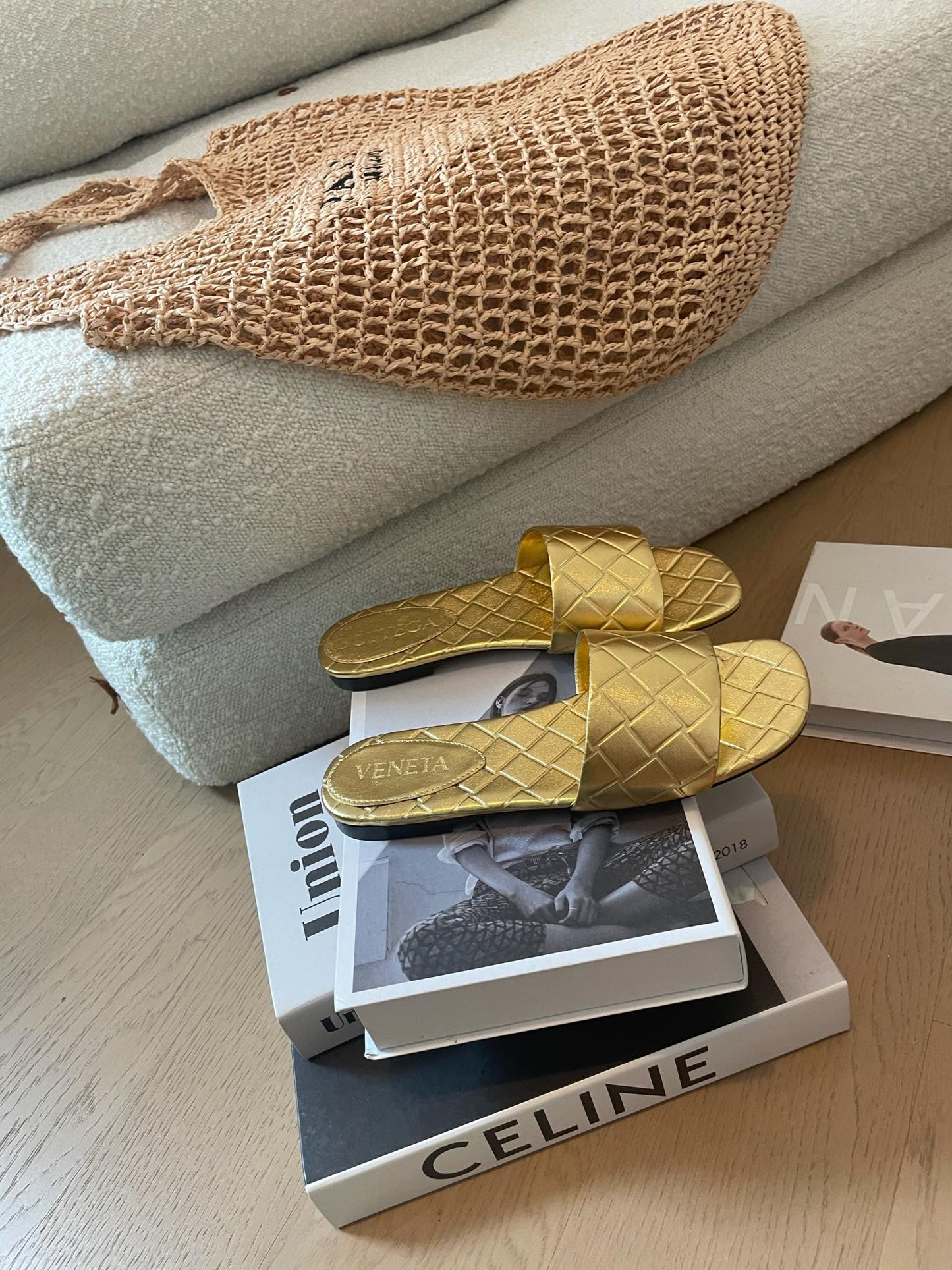Luxury Bottega Veneta amy flat mule gold metalic lambskin