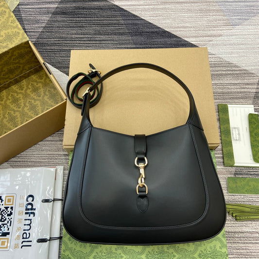 Luxury Gucci JACKIE MEDIUM SHOULDER BAG 35 IN BLACK CALFSKIN GOLD HARDWARE