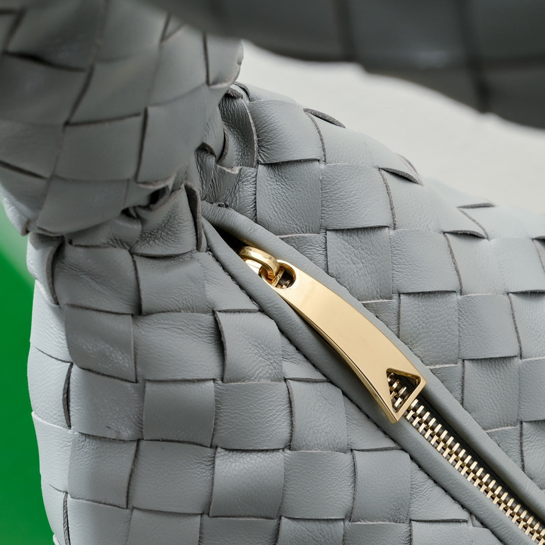Luxury Bottega Veneta small jodie 48 grey lambskin