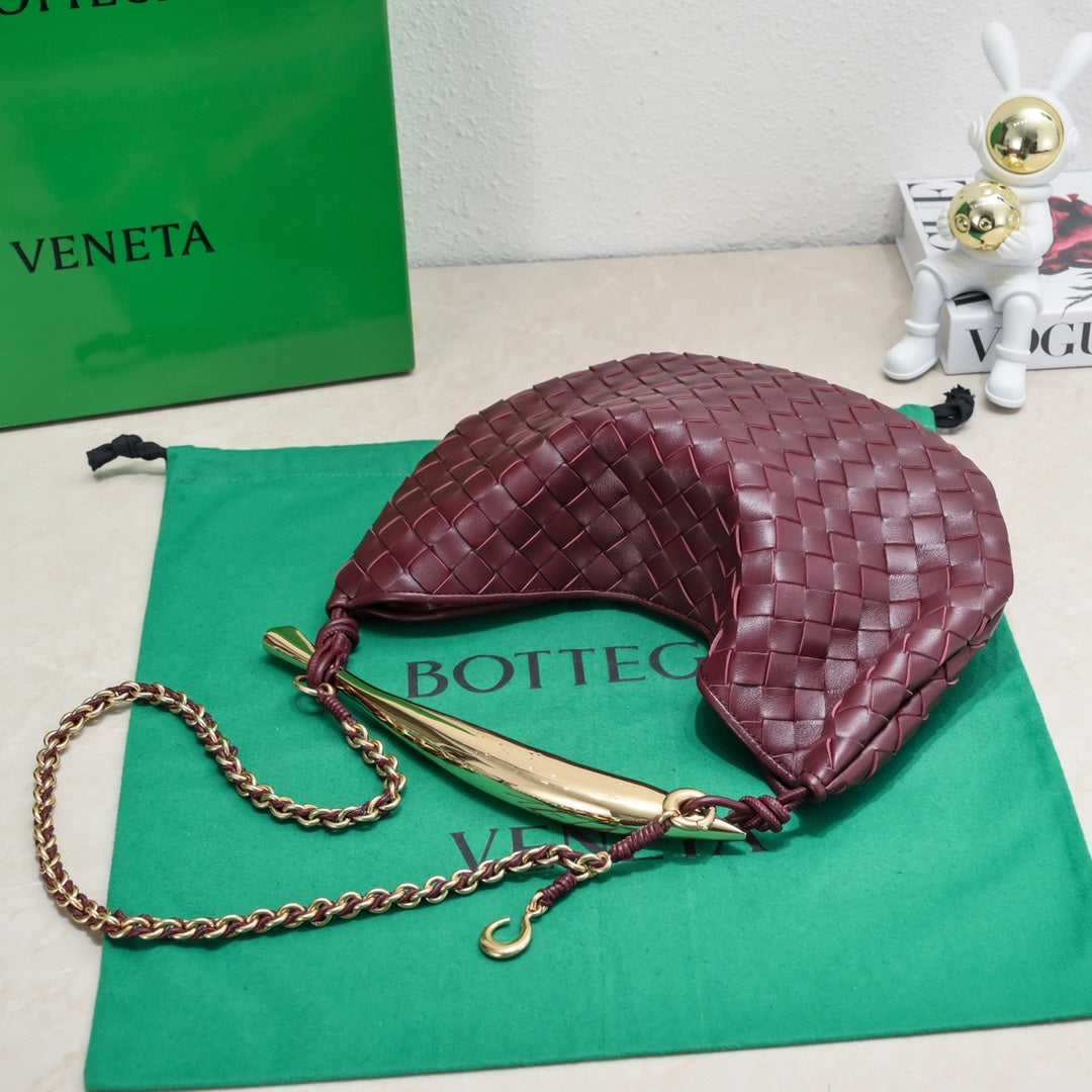 Luxury Bottega Veneta SARDINE 33 WITH CHAIN IN BAROLO LAMBSKIN