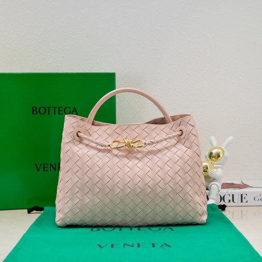 Luxury Bottega Veneta bv medium andiamo 32 light pink lambskin