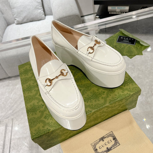Luxury Gucci GG HORSEBIT PLATFORM LOAFER WHITE CALFSKIN