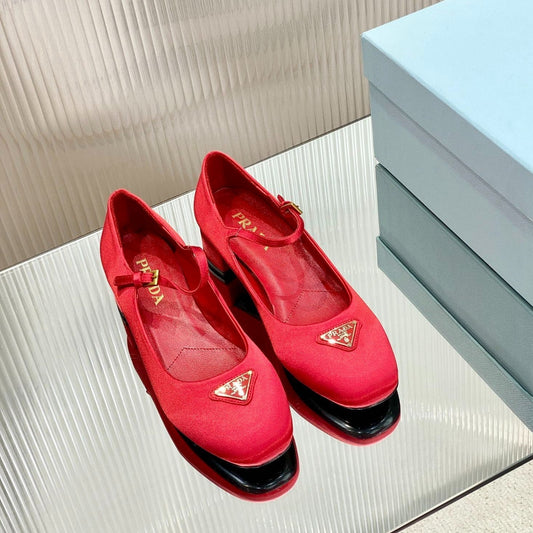 Luxury PradaNAPPA MARY JANE PUMPS CRIMSON SATIN