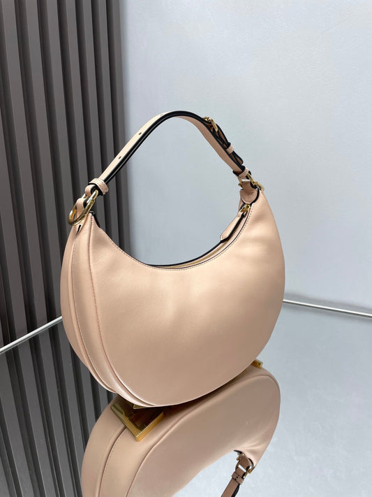 Luxury FendiFENDIGRAPHY MEDIUM 29 IN BISQUE SMOOTH LAMBSKIN GOLD HARDWARE