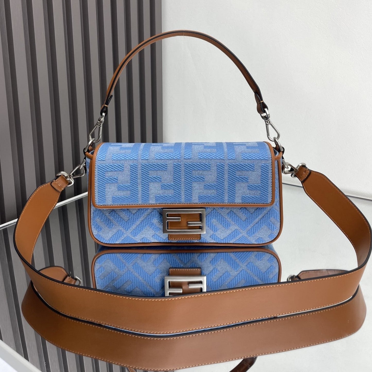 Luxury FendiFend Baguette Blue Brown Canvas Bag 27 with FF Embroidery Ghw